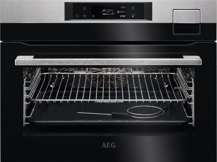 AEG KSK792280M SteamPro beépíthető kompakt gőzsütő magyar garanciával
